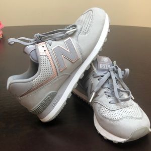 New balance 574 gray and rose gold sz 8